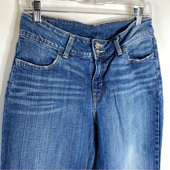 Levis Womens Bootcut Jeans Sz 10 Distressed Flap Pockets Stretch Denim Hemmed - Picture 2 of 15